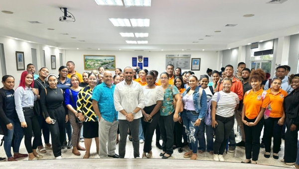 Subdirección de Desarrollo Empresarial Promipyme imparte capacitación en Barahona